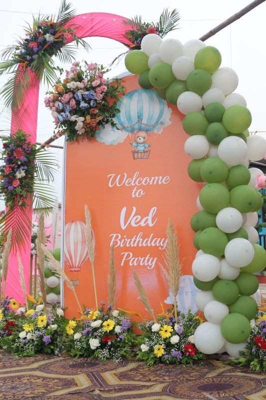 dwarka-celebration-lawn-birthday